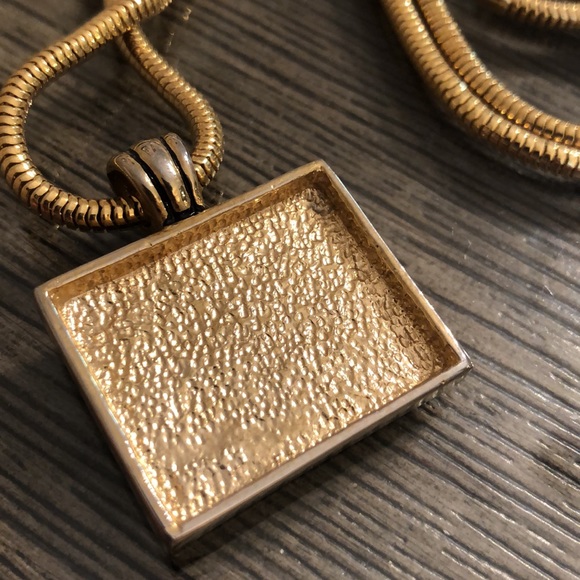 Vintage Gold-tone Snake Chain with Rectangle Filigree Pendant - Picture 5 of 13